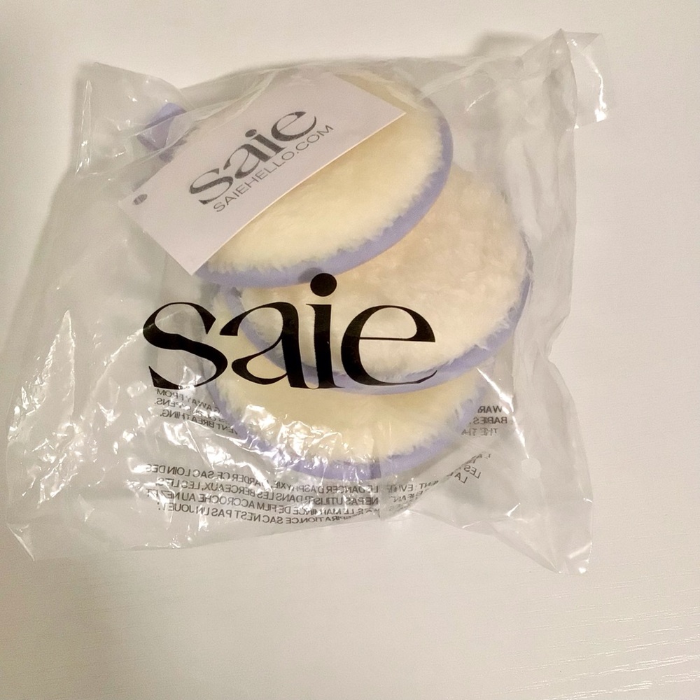 Saie Makeup Remover Pads - Cream and Purple